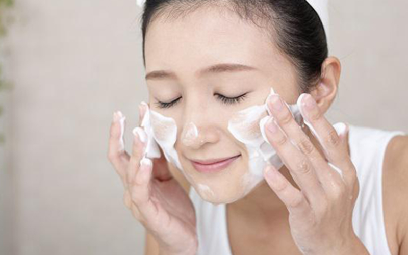  serum cấp ẩm sâu cho da dầu
