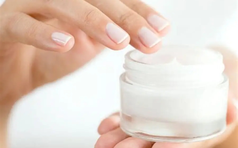 Bộ sản phẩm chăm sóc da mặt cho nữ